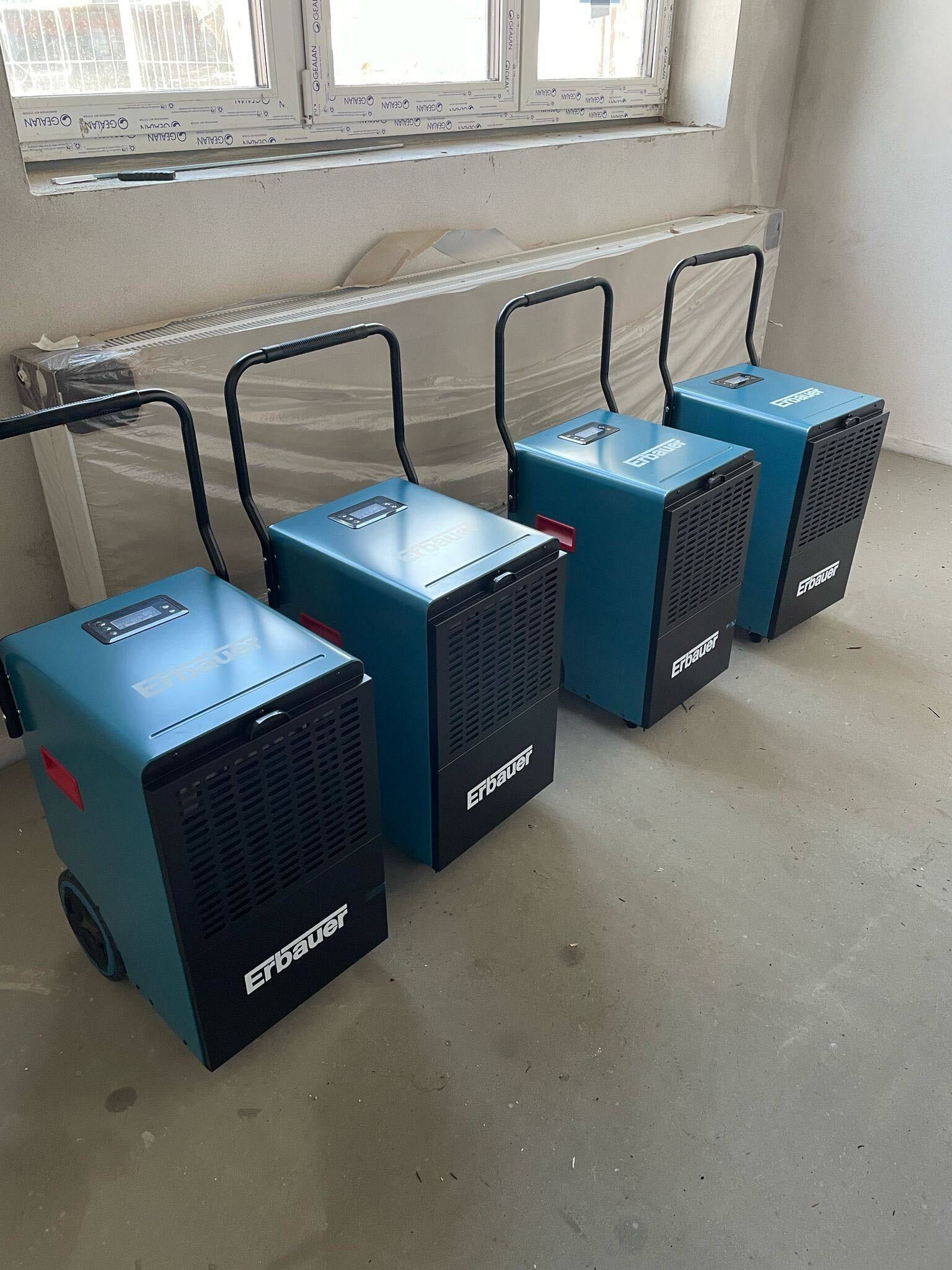 Čtyři Odvlhčovače